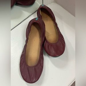 Tieks leather ballet flats, Burgundy size 9